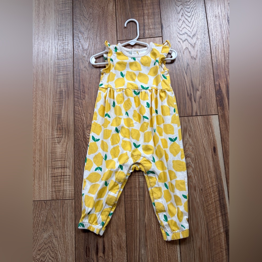 Hanna Andersson Baby Flutter Sleeve Romper — Lemon Stand | 80cm / 18-24M